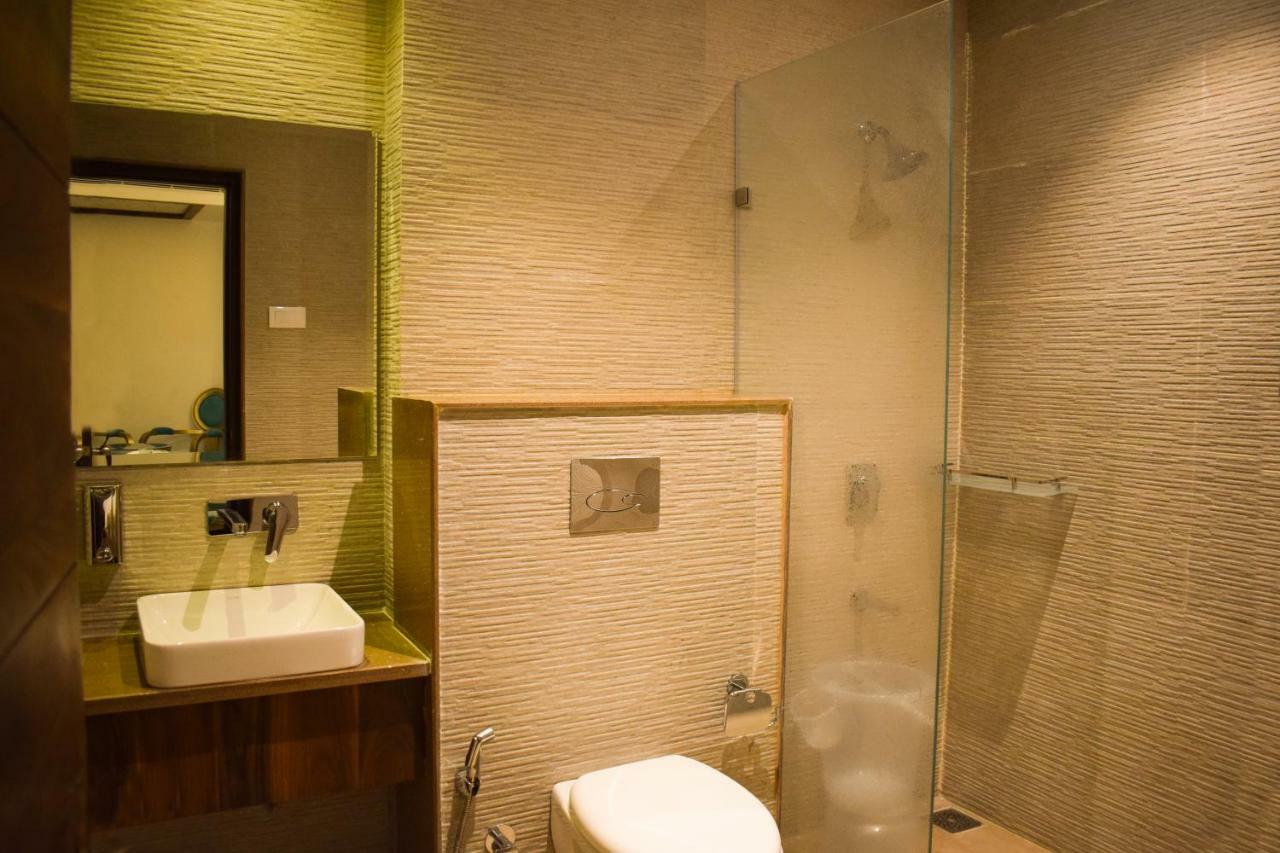 Hotel One Earth Gg Regency Amritsar Zewnętrze zdjęcie